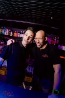 6981cd001e518_sara111