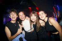 ARENA VIERNES 17/04/26