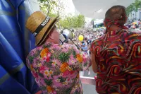 6889e2f353d58_sara056