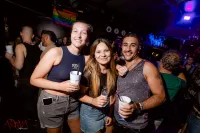 6889e3884d2a9_sara015