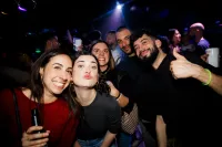 ARENA JUEVES 02/04