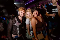 6889e38850265_sara129