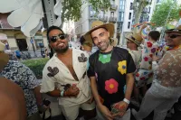 6889e2f354896_sara147