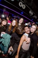 6981cd001db44_sara066