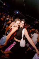 689b0952874b4_sara060