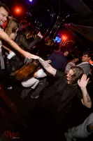 6981cd001e6d0_sara120