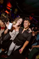 689b095288337_sara192