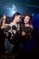 6981cd001cdd8_sara002