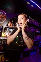 6981cd001d0f3_sara017