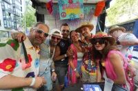 6889e2f353b22_sara037