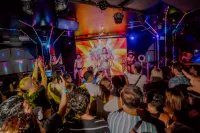 686e755dd231b_sara068