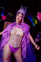 689b095287446_sara056