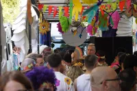 6889e2f354984_sara155