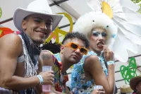 6889e2f3541c1_sara089