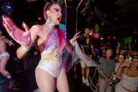 6889e3884ff49_sara119