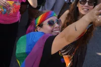 6889e2f353aaa_sara033