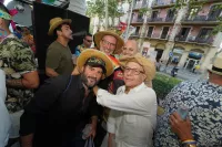 6889e2f354c76_sara180