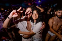 6889e3884f15e_sara085