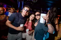 6889e3884ec7e_sara074