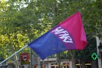 6889e2f353b7b_sara040