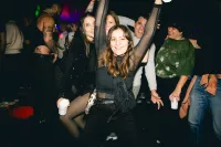 695e77010bb62_sabado 3 de enero 26_23