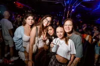 6889e3884d15b_sara012