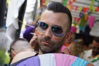 6889e2f353ae6_sara035