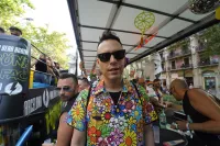 6889e2f353f88_sara070