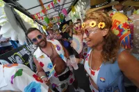 6889e2f354aee_sara167