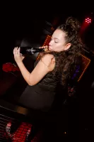 68f747176f226_Arenaxp(225)