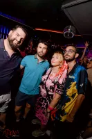 689b0952883a7_sara196