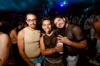 6889e3885003a_sara122