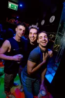 6981cd001df4f_sara085